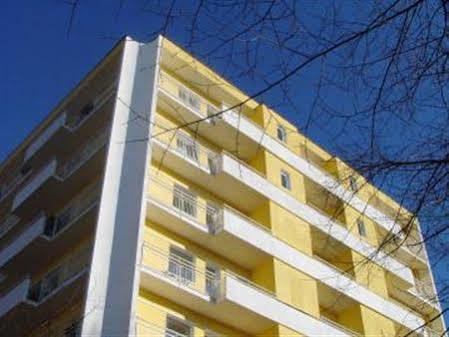 Monte-Nelly Hotel Bucareste Exterior foto